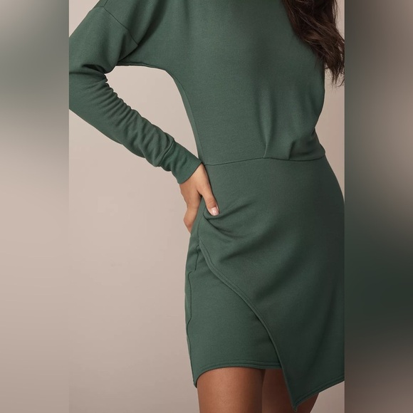 NWT! Daily Practice by Anthropologie Long-Sleeve Asymmetrical Mini Dress ☀️🧢 - Picture 2 of 8